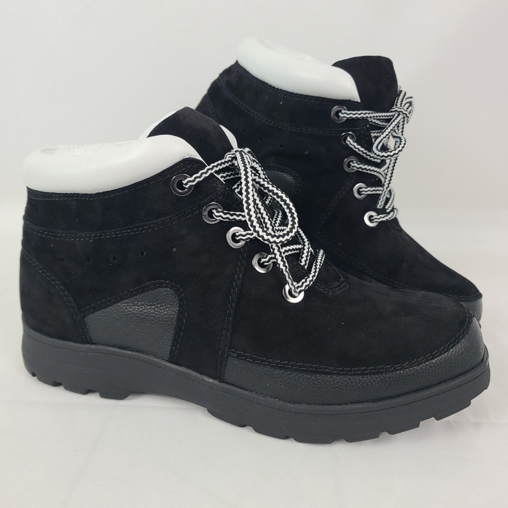 NEW Array Women's Mazie Black Leather Flat Ankle Boot Shoe Sz 11 NIB
